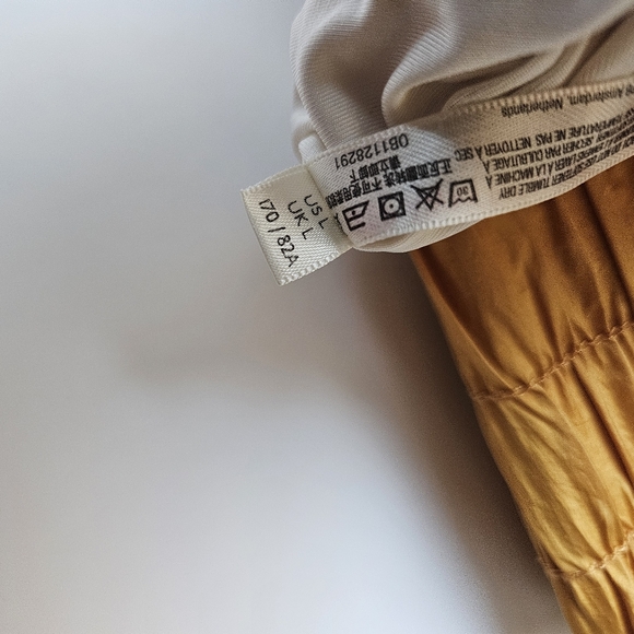 FP Movement by Free People shorts gold L - Picture 5 of 8